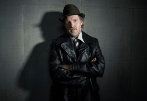 Harvey Bullock (Donal Logue)