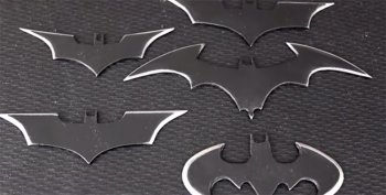 Construisez vous-même vos Batarangs de Batman