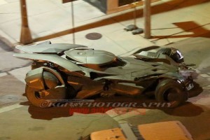 La Batmobile sur le tournage de Batman V Superman