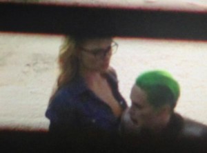 Harleen Quinzel suit le Joker