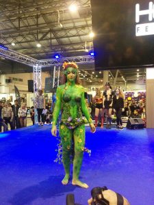 Le body-painting de Poison Ivy