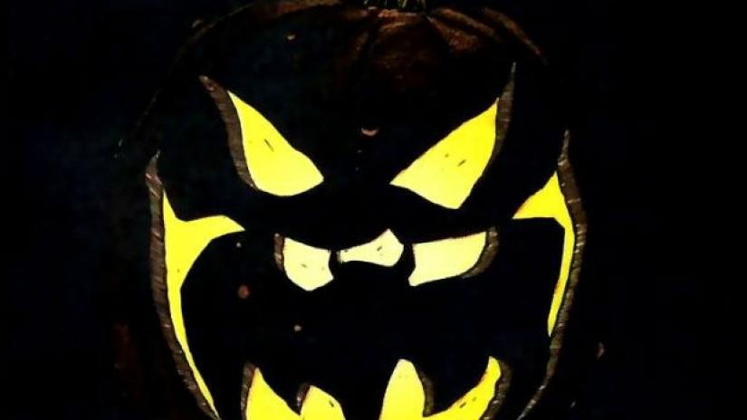 Batman Legend fête Un Long Halloween [Review]