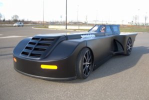 La Batmobile de Batman la série animée en vrai